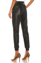 Load image into Gallery viewer, Nwt Faux Leather Jogger in black
