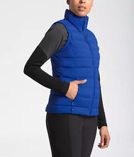 Load image into Gallery viewer, NWT Women&#39;s stretch Down Vest by Northface
