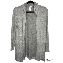 Load image into Gallery viewer, NWT Melrose And Market Women Sweaters Cardigans
