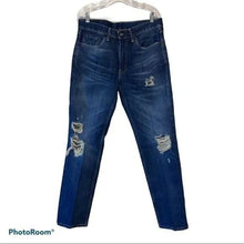 Load image into Gallery viewer, NWT Levi’s Women´s Jeans Fit Blue
