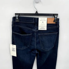 Load image into Gallery viewer, NWT Citizens of Humanity MidRise Skinny Jean in Luxe
