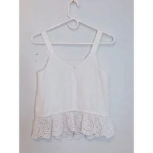 Load image into Gallery viewer, J.Crew White Tank with Scalloped Hem
